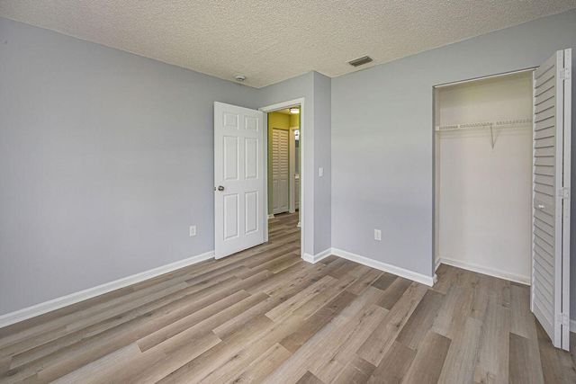 18565 47th Court N, Loxahatchee, FL 33470