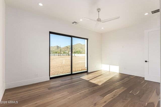 8304 E Quill Street, Mesa, AZ 85207