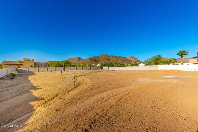 8304 E Quill Street, Mesa, AZ 85207