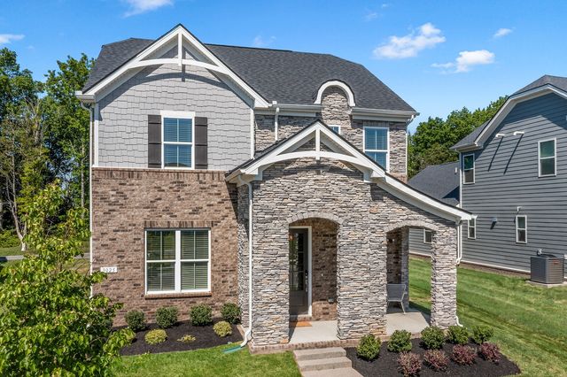 3025 Ozment Dr, Nolensville, TN 37135