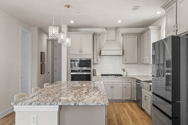 3025 Ozment Dr, Nolensville, TN 37135