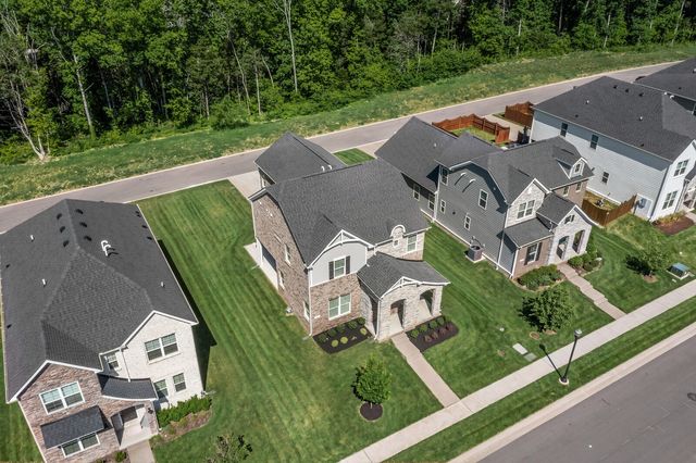 3025 Ozment Dr, Nolensville, TN 37135