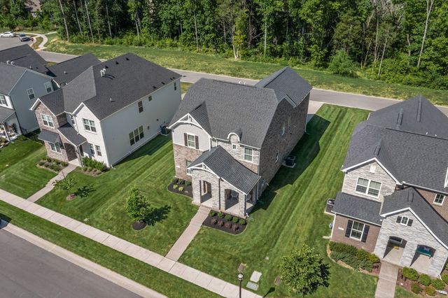 3025 Ozment Dr, Nolensville, TN 37135