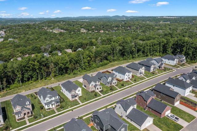 3025 Ozment Dr, Nolensville, TN 37135