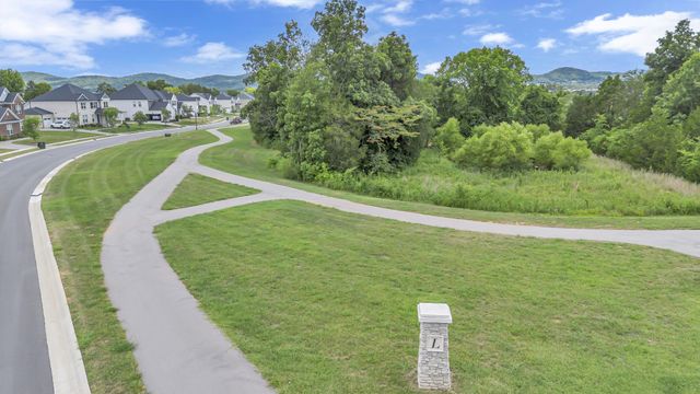 3025 Ozment Dr, Nolensville, TN 37135