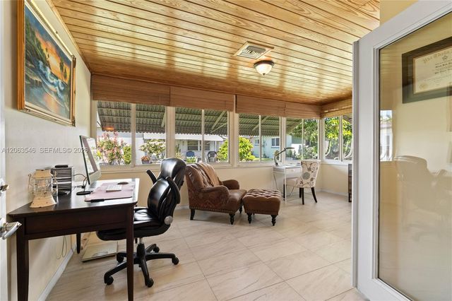 5713 NW 68th Ter, Tamarac, FL 33321