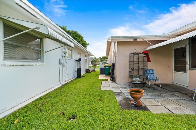 5713 NW 68th Ter, Tamarac, FL 33321
