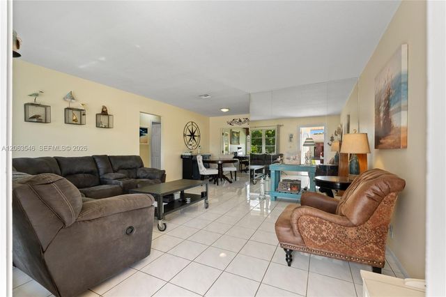 5713 NW 68th Ter, Tamarac, FL 33321