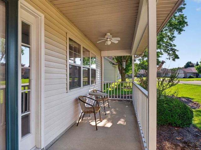 1336 Lost Lock Way, New Haven, IN 46774