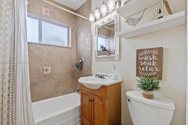 53 NW 19th St, Homestead, FL 33030