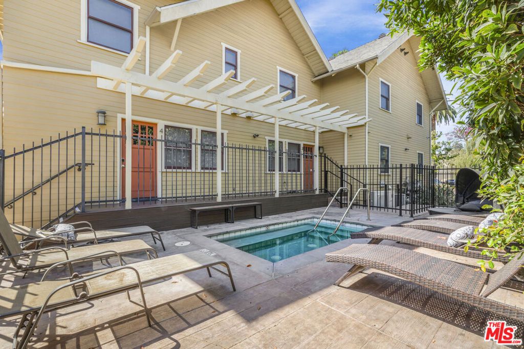 2716 Ellendale Place, Los Angeles, CA 90007 — photo 4