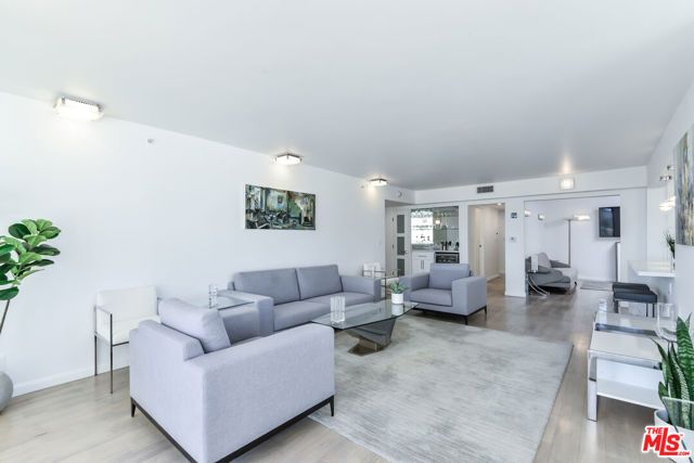 201 OCEAN Avenue 404P, Santa Monica, CA 90402