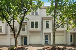 380 Hitchcock Road 227, Waterbury, CT 06705