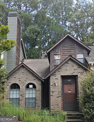 887 Brandy Oaks Lane, Stone Mountain, GA 30088