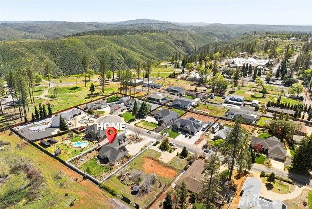 1869 Vineyard Drive, Paradise, CA 95969