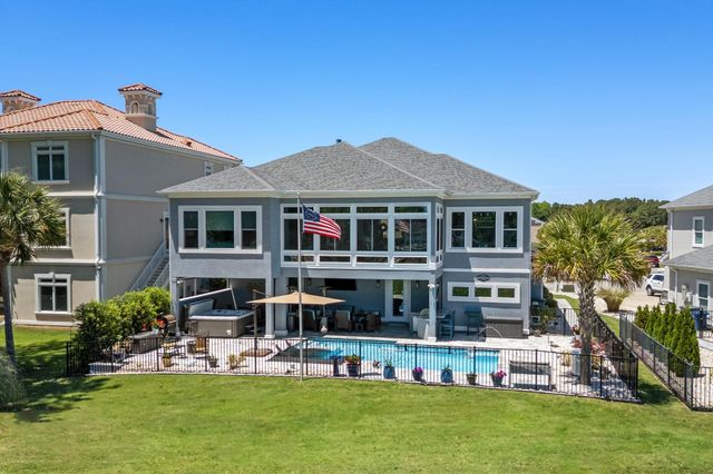 2200 Via Palma Dr., North Myrtle Beach, SC 29582