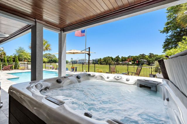 2200 Via Palma Dr., North Myrtle Beach, SC 29582