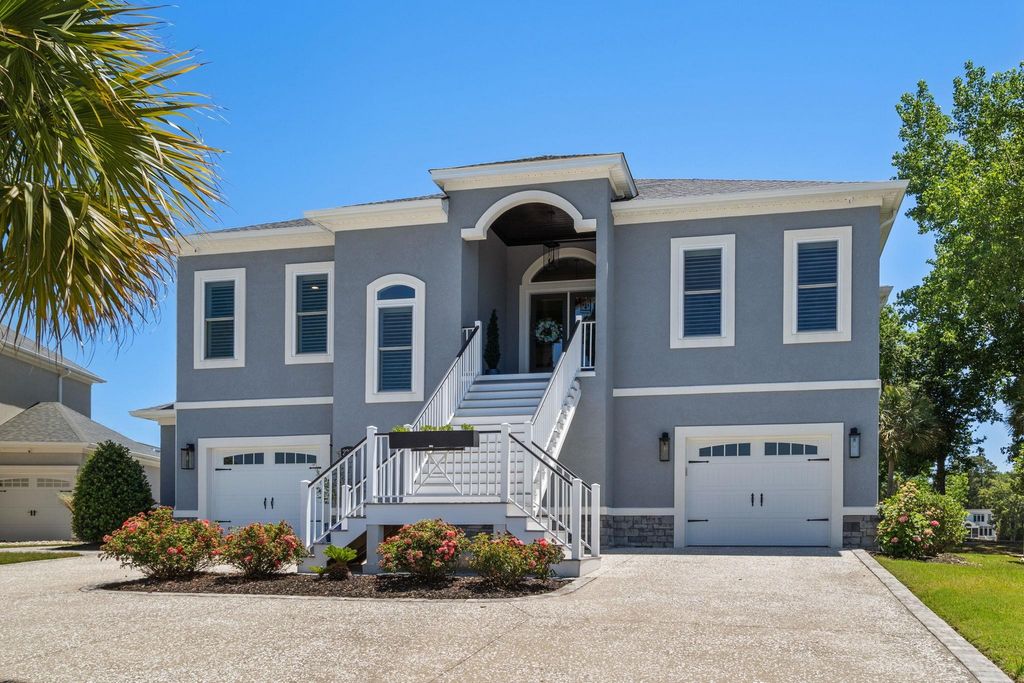 2200 Via Palma Dr., North Myrtle Beach, SC 29582