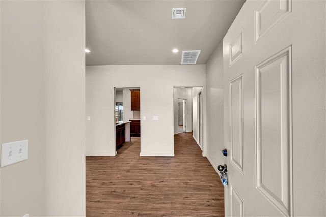 4014 SW Mesquite Dr, Lawton, OK 73505