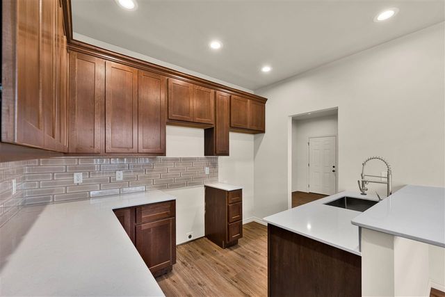 4014 SW Mesquite Dr, Lawton, OK 73505