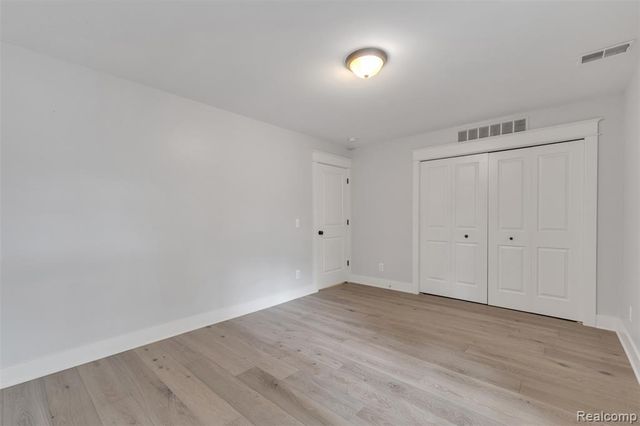 715 Gardenia Avenue, Royal Oak, MI 48067