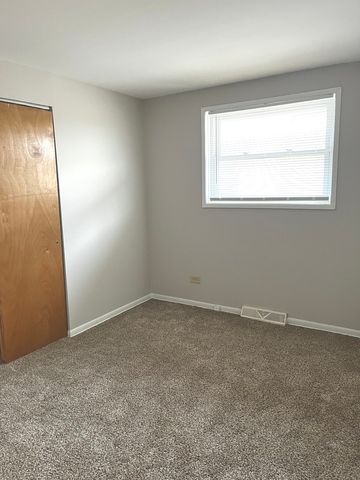 11549 S Laflin Street, Chicago, IL 60643