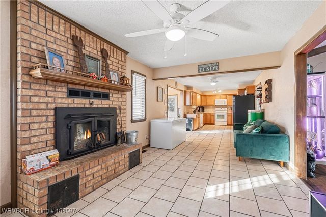 111 Oak Street, Arkoma, OK 74901