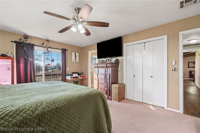 111 Oak Street, Arkoma, OK 74901