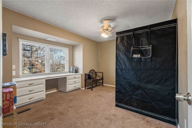 111 Oak Street, Arkoma, OK 74901