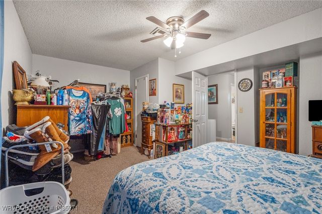 111 Oak Street, Arkoma, OK 74901