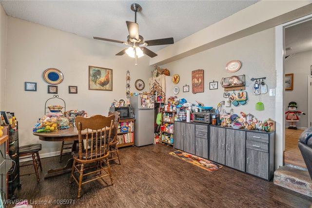 111 Oak Street, Arkoma, OK 74901