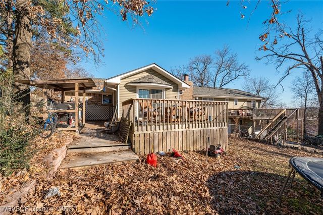 111 Oak Street, Arkoma, OK 74901