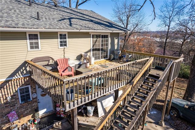 111 Oak Street, Arkoma, OK 74901