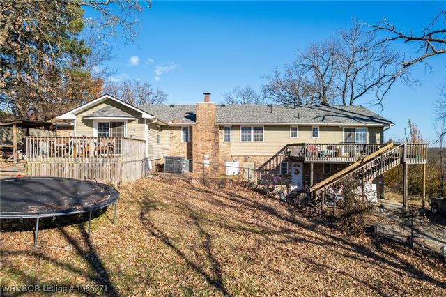 111 Oak Street, Arkoma, OK 74901