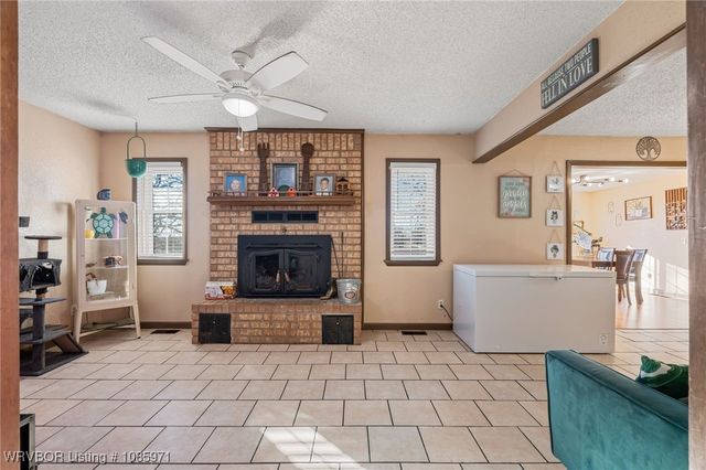 111 Oak Street, Arkoma, OK 74901