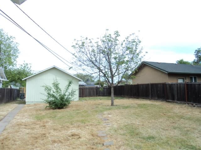 726 Grove Street, Roseville, CA 95678