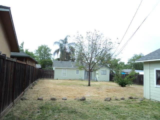 726 Grove Street, Roseville, CA 95678