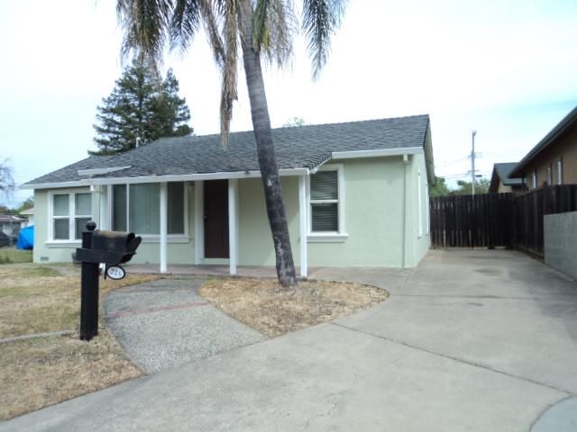 726 Grove Street, Roseville, CA 95678