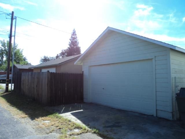 726 Grove Street, Roseville, CA 95678