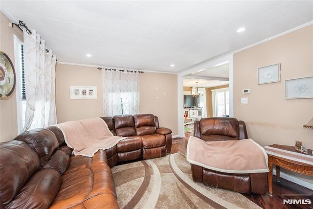 108 Walnut Street, Bloomfield, NJ 07003