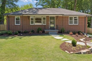 3306 Woodview Drive SE, Smyrna, GA 30082