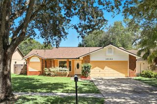 10142 CHESHUNT DRIVE, Orlando, FL 32817