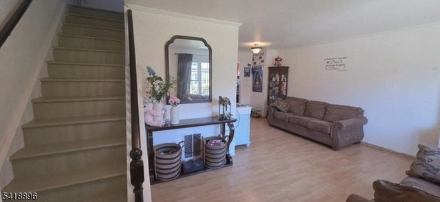 173 Cynthia Dr E, Mansfield Twp., NJ 07840