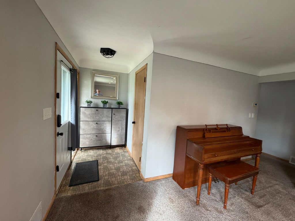 149 19th Avenue S, South Saint Paul, MN 55075 — photo 5