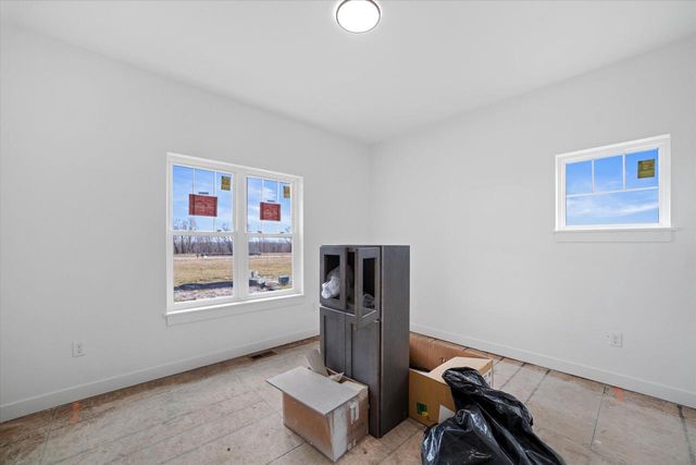 N66W20955 Sweet Clover DRIVE, Menomonee Falls, WI 53051