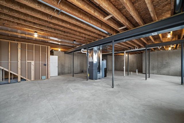 N66W20955 Sweet Clover DRIVE, Menomonee Falls, WI 53051