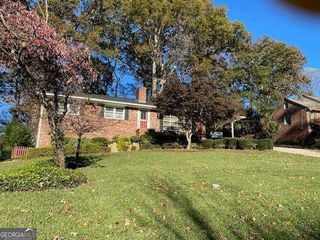 1152 BEECH HAVEN Road NE, Atlanta, GA 30324