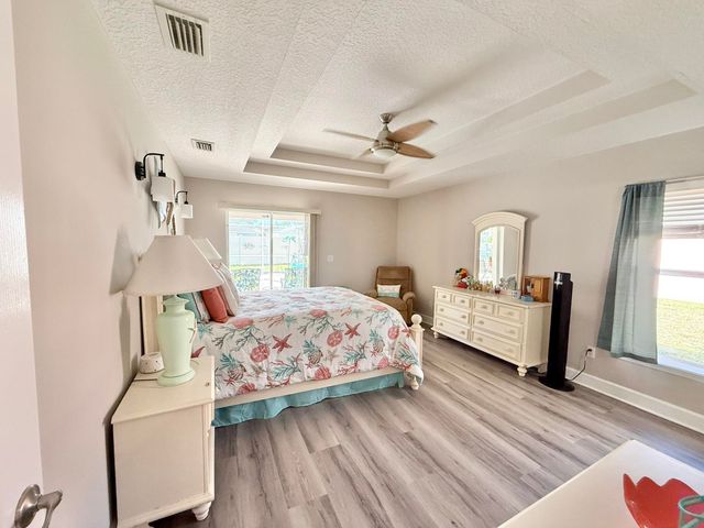 209 Saranac Ln, St Augustine, FL 32086