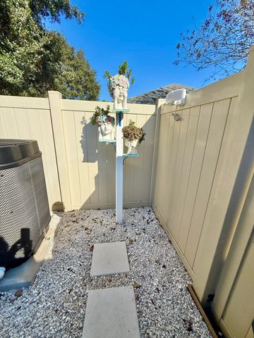 209 Saranac Ln, St Augustine, FL 32086