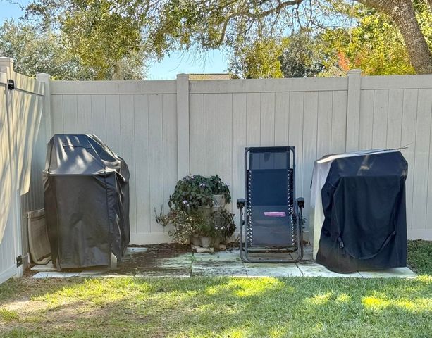 209 Saranac Ln, St Augustine, FL 32086